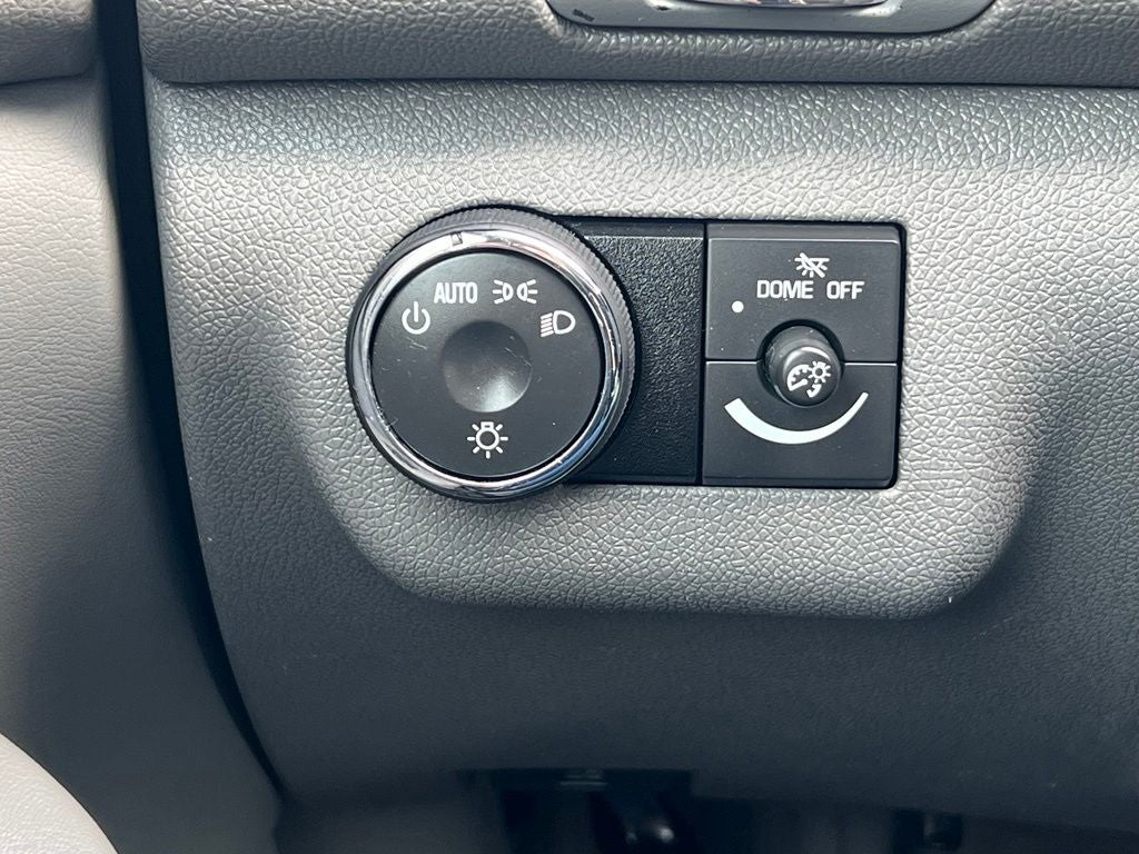 2017 Chevrolet Traverse LS