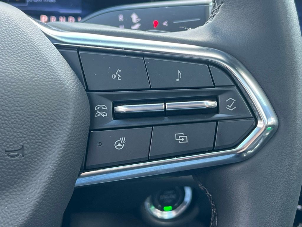 2025 Chevrolet Suburban LT