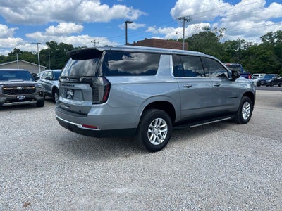 2025 Chevrolet Suburban LT