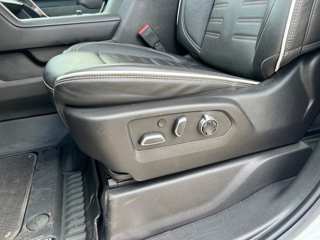 2025 GMC Sierra 2500HD AT4X