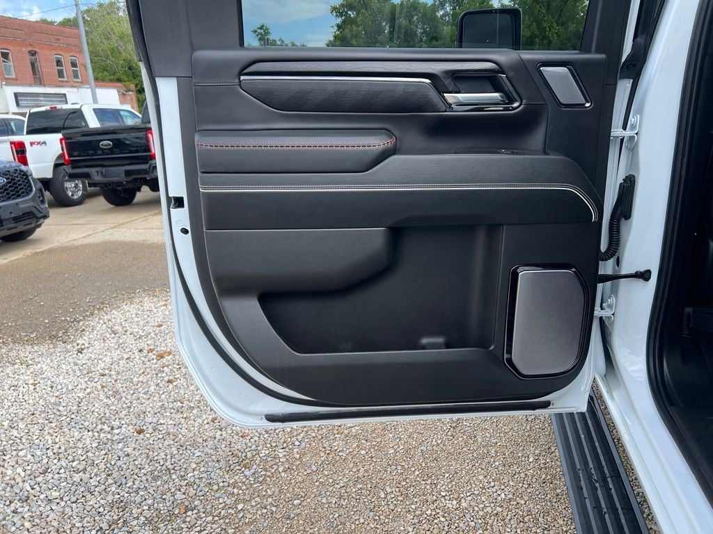 2025 GMC Sierra 2500HD AT4X