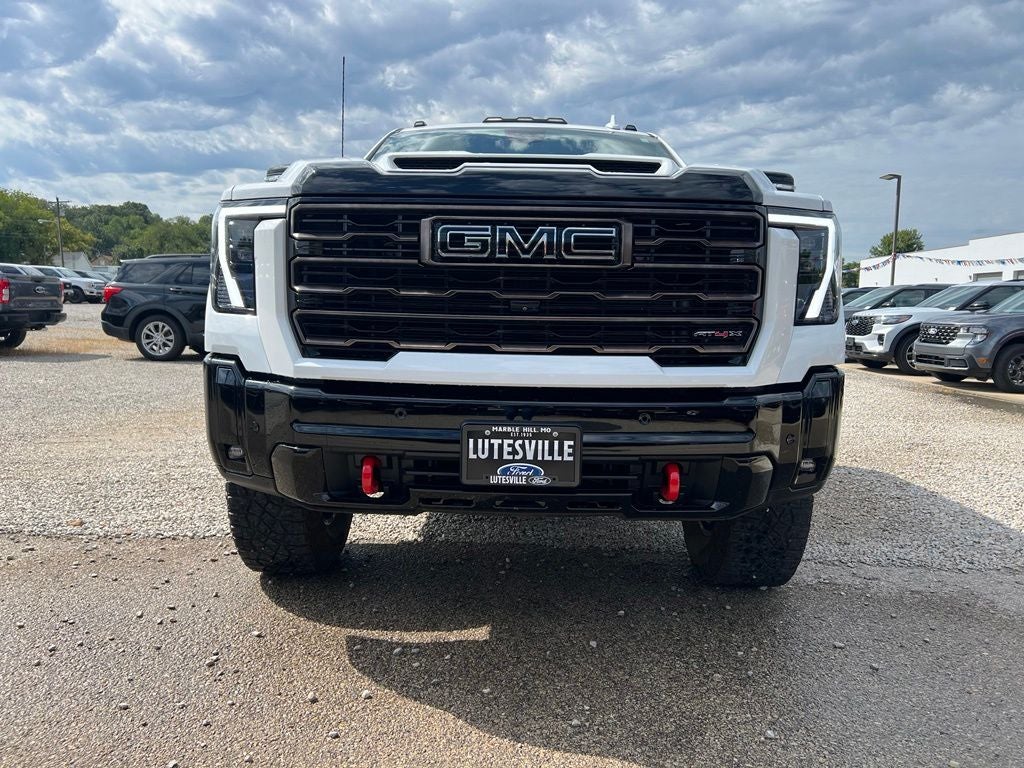 2025 GMC Sierra 2500HD AT4X