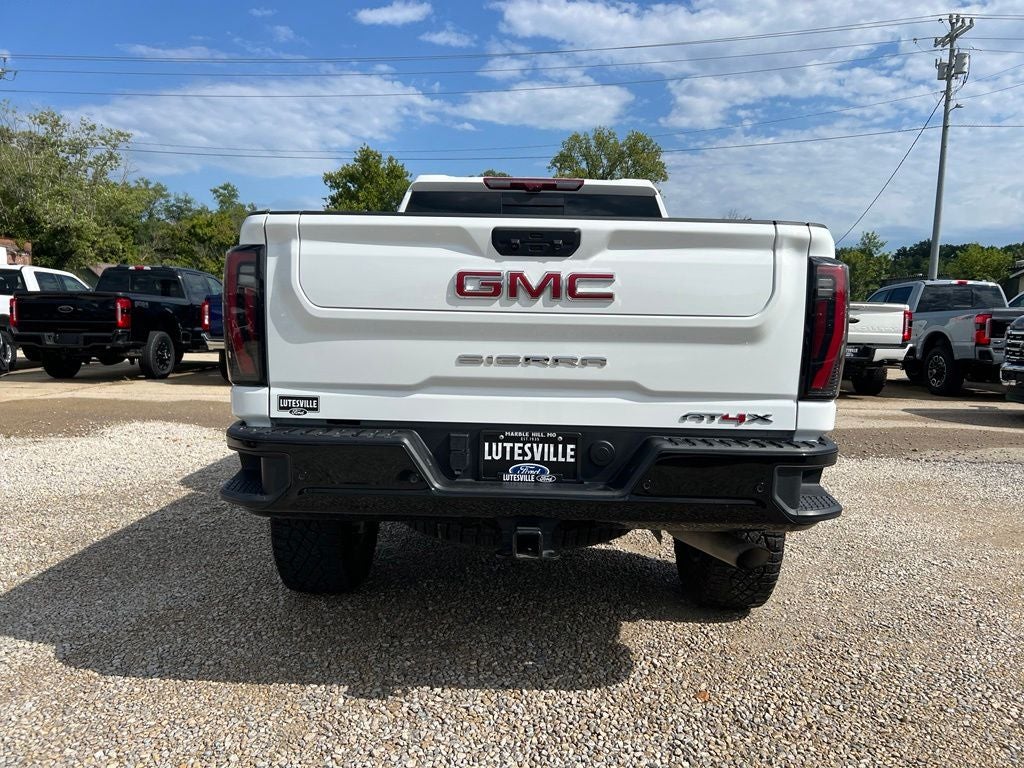 2025 GMC Sierra 2500HD AT4X