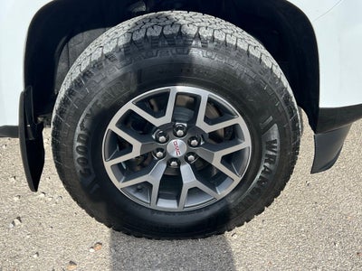 2022 GMC Canyon AT4 w/Cloth