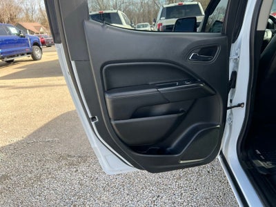 2022 GMC Canyon AT4 w/Cloth