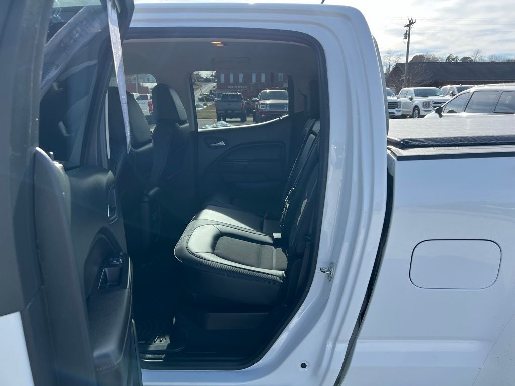 2022 GMC Canyon AT4 w/Cloth