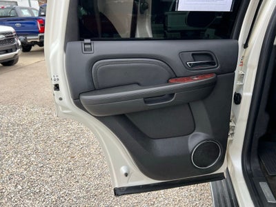 2010 Cadillac Escalade Luxury