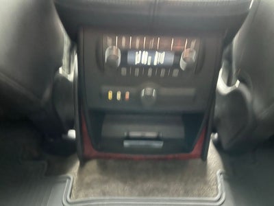 2010 Cadillac Escalade Luxury