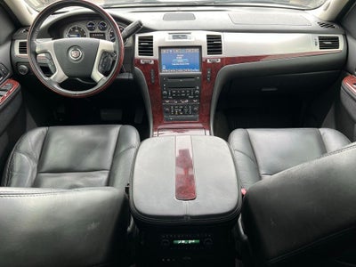 2010 Cadillac Escalade Luxury