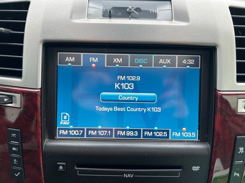 2010 Cadillac Escalade Luxury