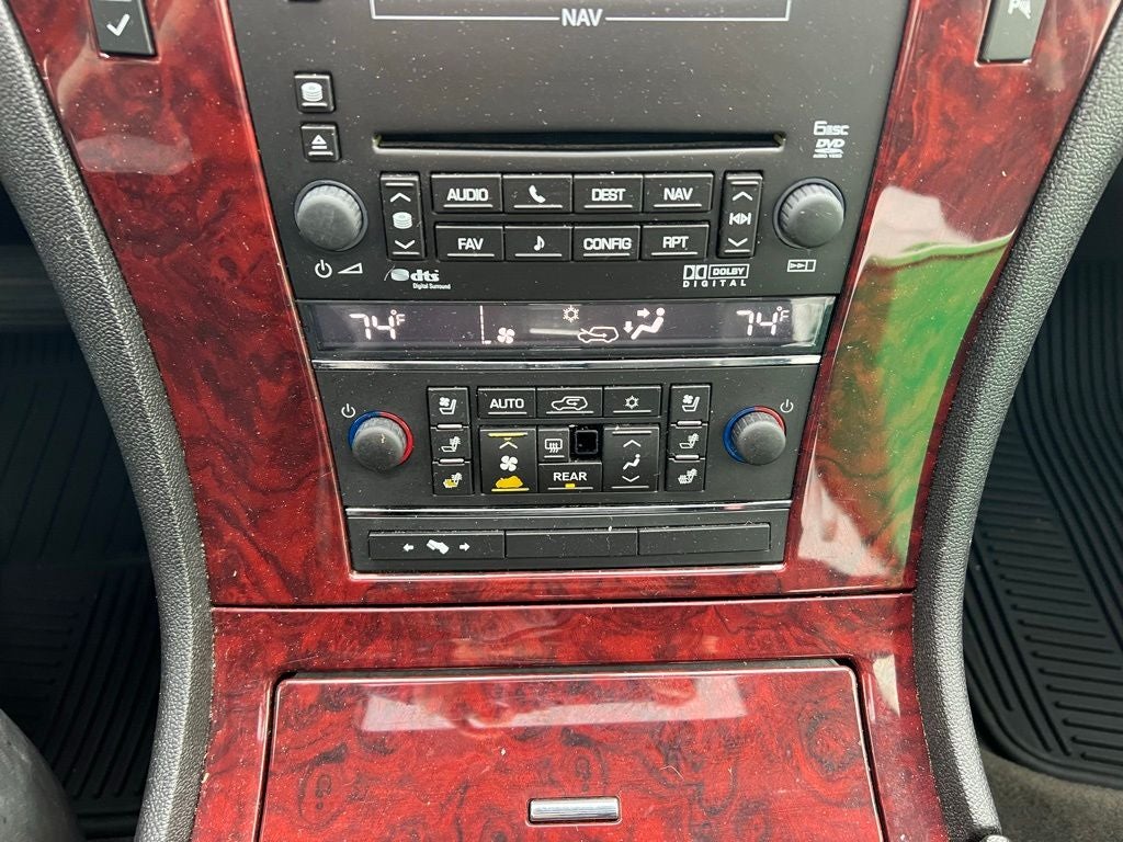 2010 Cadillac Escalade Luxury