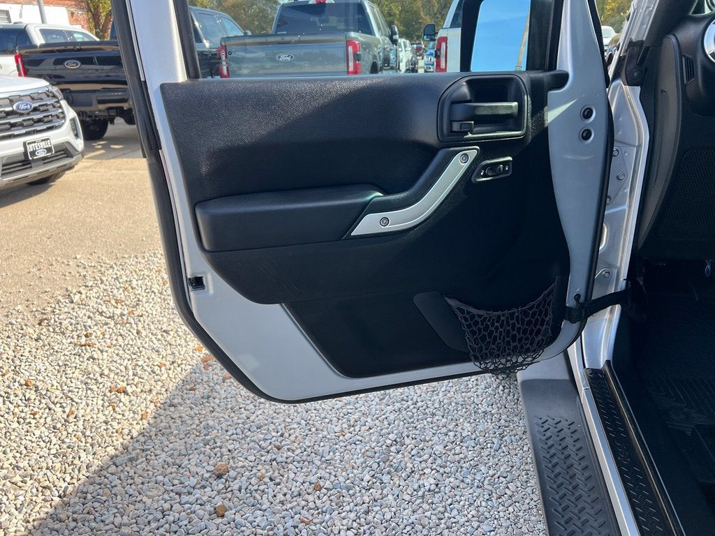 2011 Jeep Wrangler Sahara