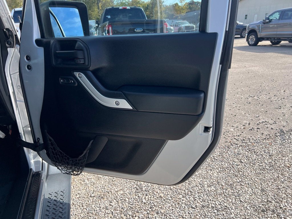 2011 Jeep Wrangler Sahara