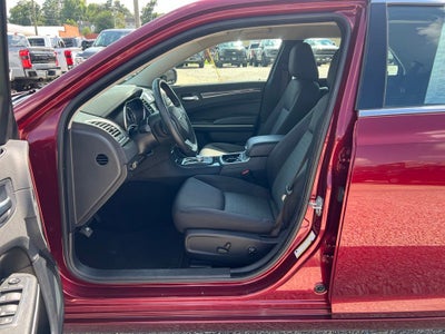 2021 Chrysler 300 Touring