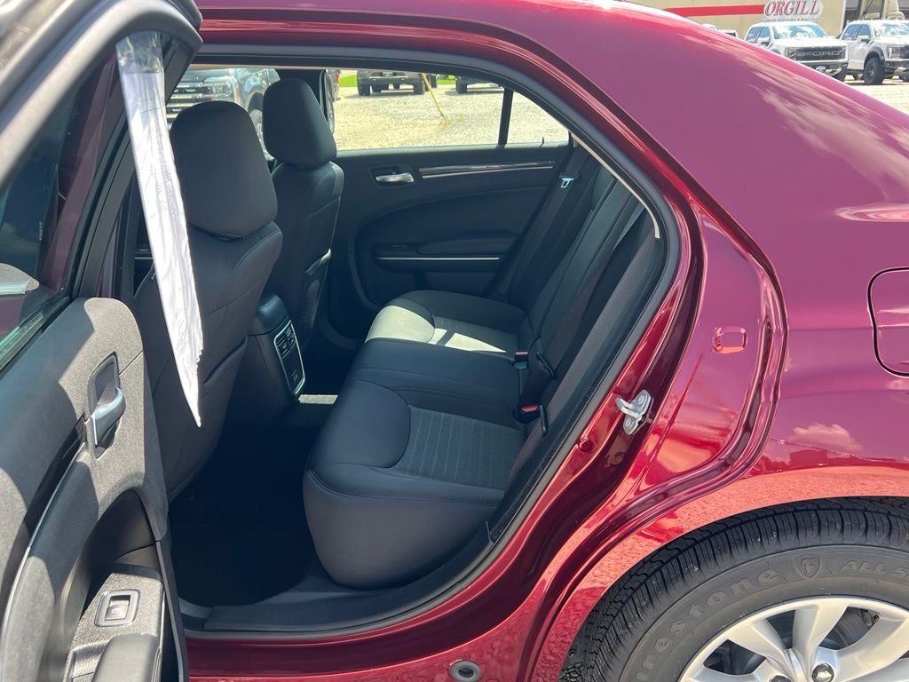 2021 Chrysler 300 Touring