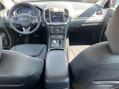 2021 Chrysler 300 Touring