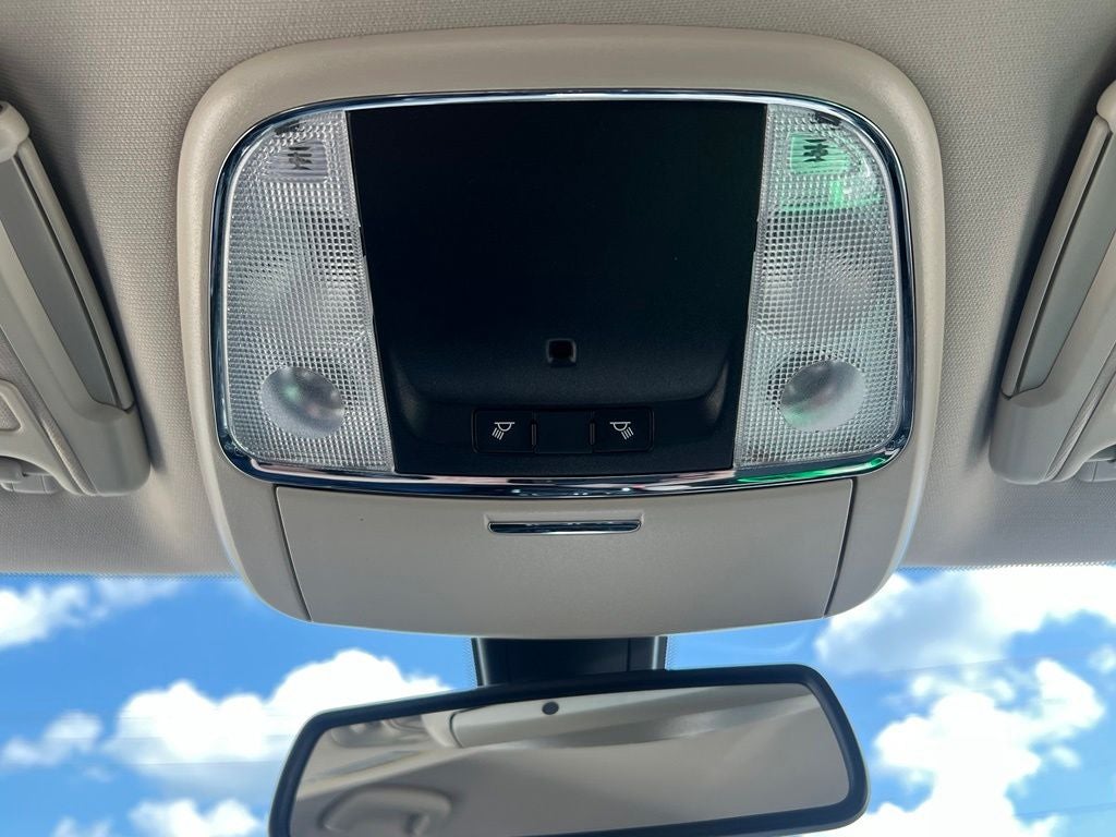 2021 Chrysler 300 Touring