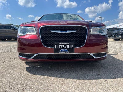 2021 Chrysler 300 Touring