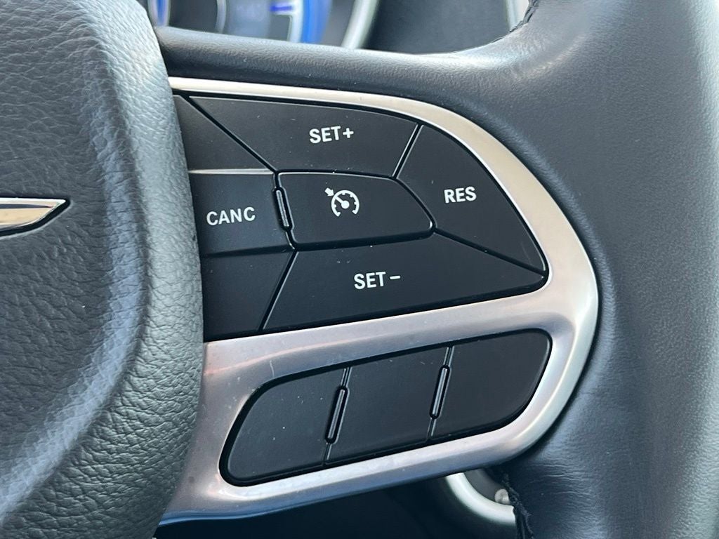 2021 Chrysler 300 Touring