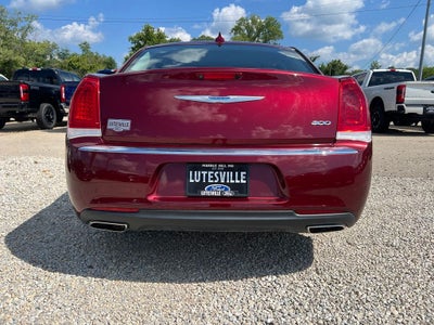 2021 Chrysler 300 Touring