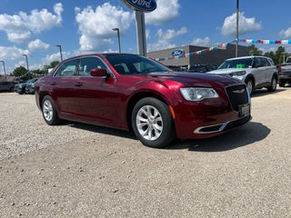 2021 Chrysler 300 Touring
