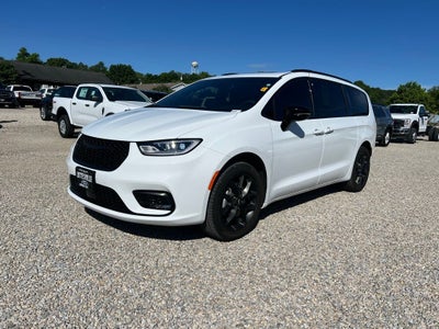 2024 Chrysler Pacifica Limited