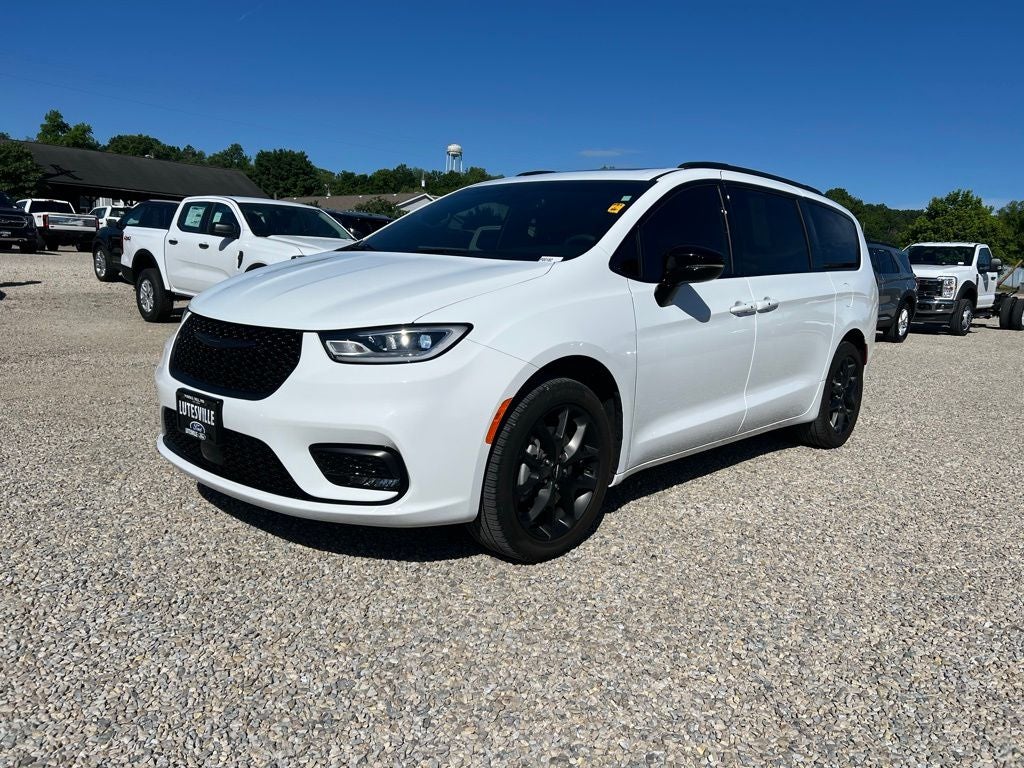 2024 Chrysler Pacifica Limited