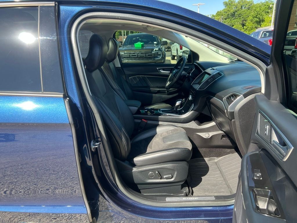 2017 Ford Edge Sport