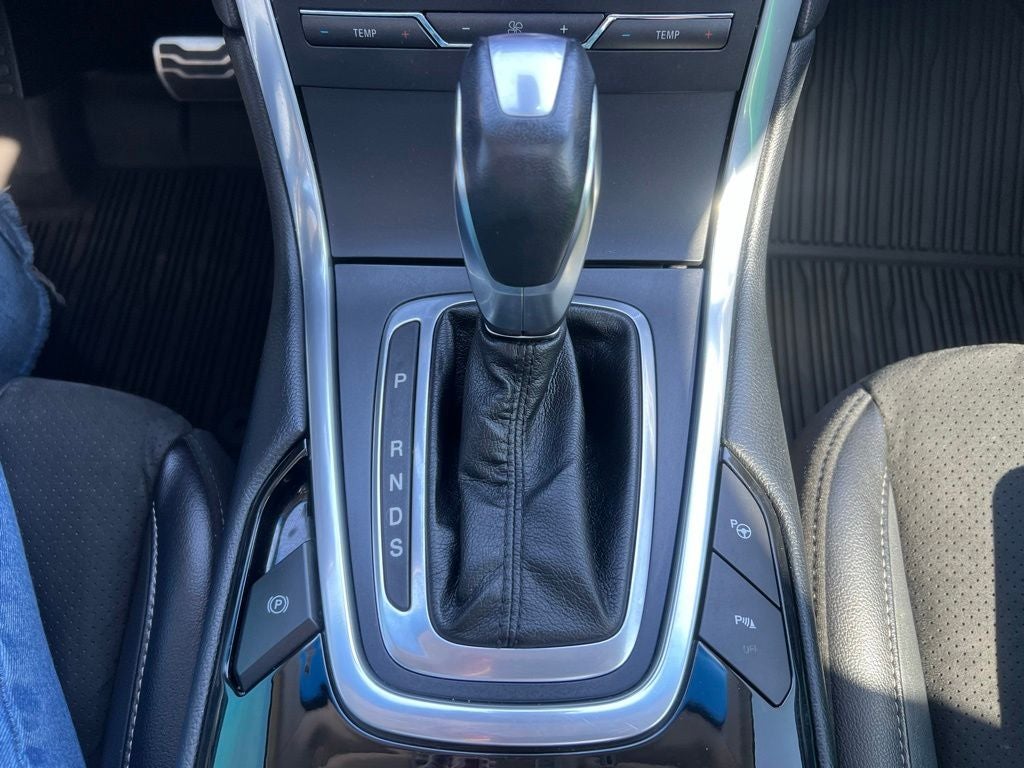 2017 Ford Edge Sport