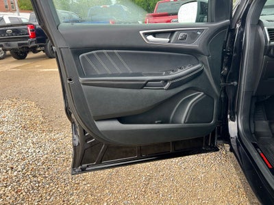 2022 Ford Edge ST