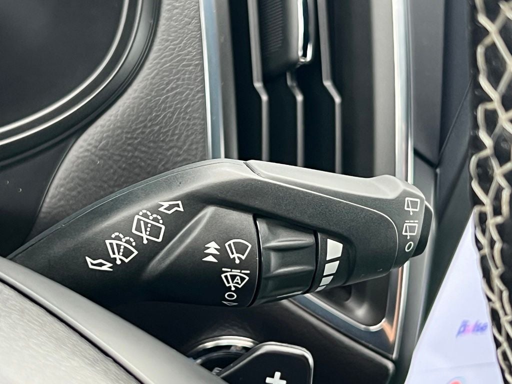2022 Ford Edge ST