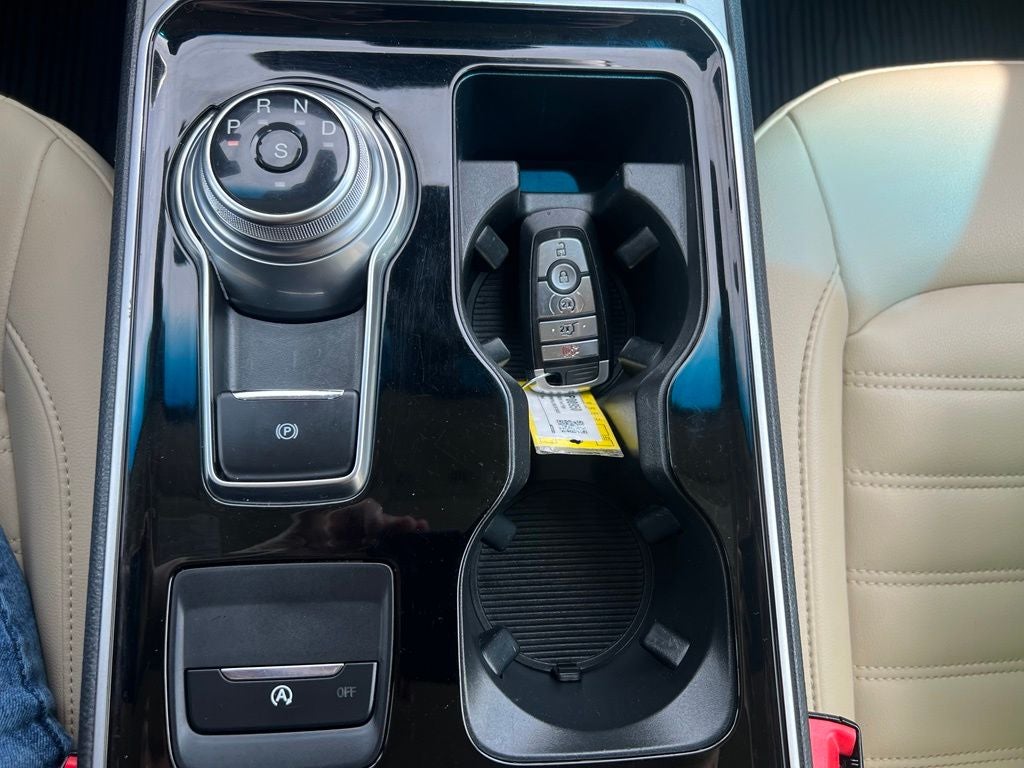 2020 Ford Edge SEL