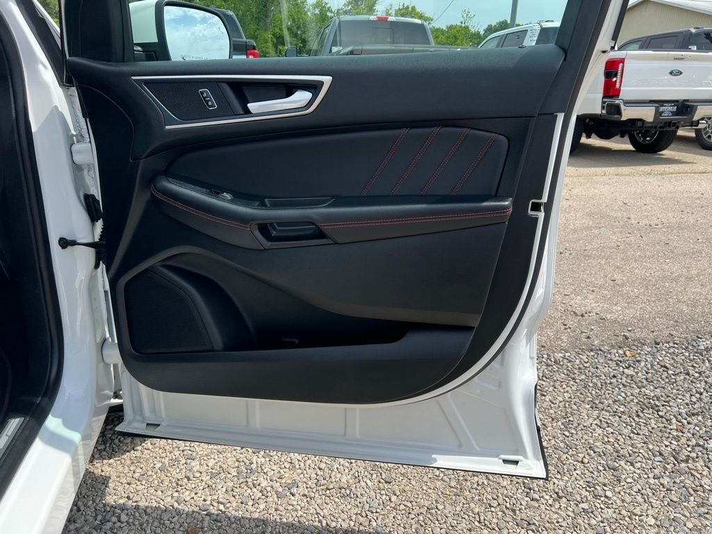 2024 Ford Edge ST Line