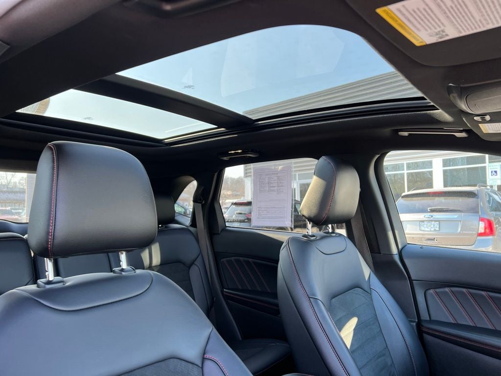 2024 Ford Edge ST Line