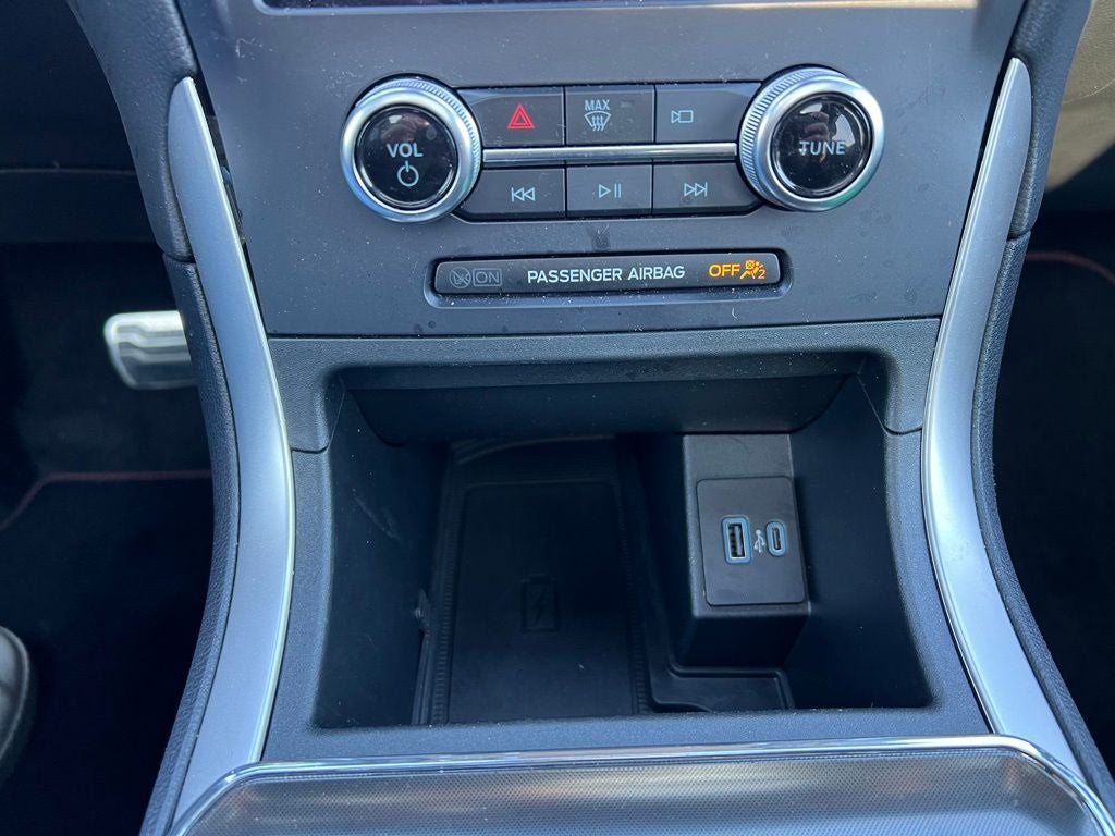 2024 Ford Edge ST Line