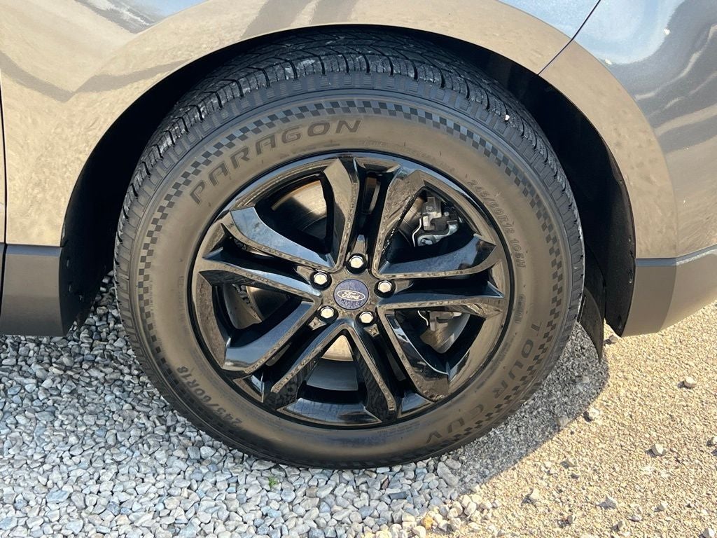 2020 Ford Edge SEL