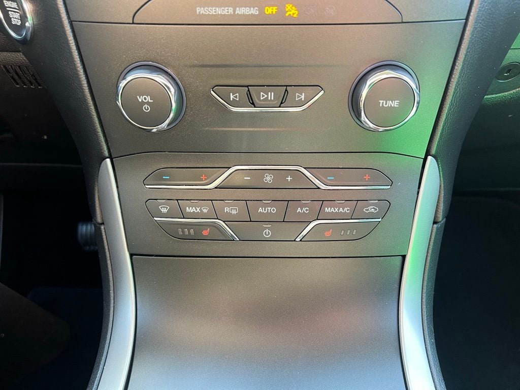2020 Ford Edge SEL