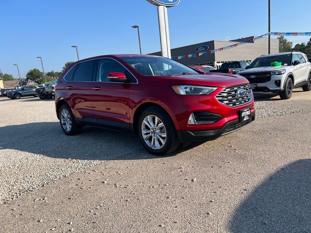 2023 Ford Edge Titanium