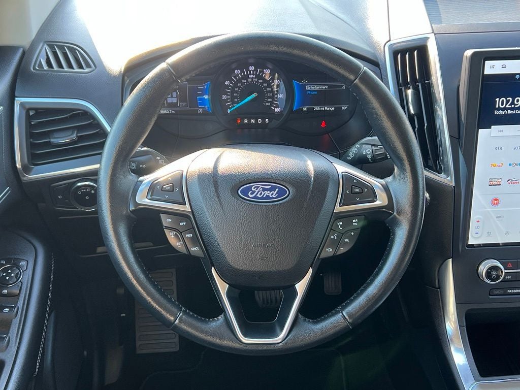 2023 Ford Edge Titanium