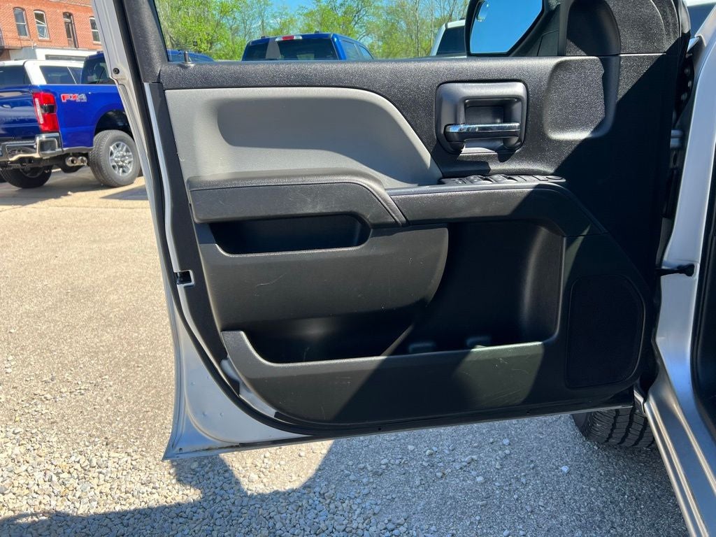 2019 Chevrolet Silverado 1500 LD Silverado Custom