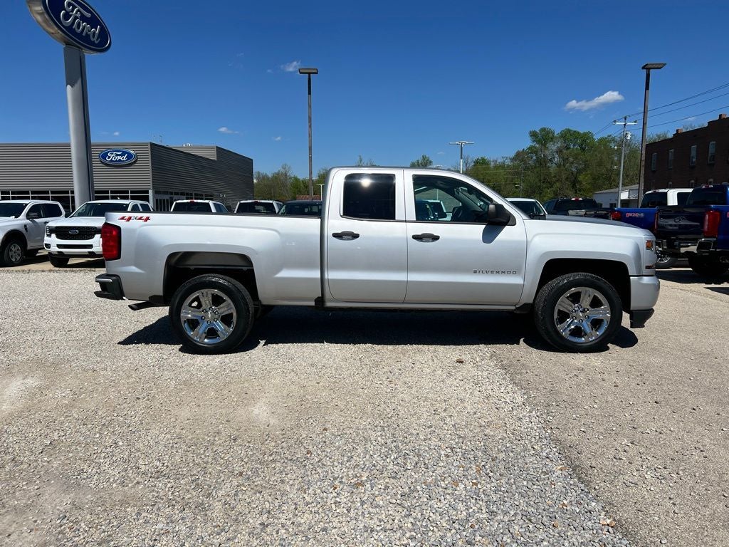2019 Chevrolet Silverado 1500 LD Silverado Custom