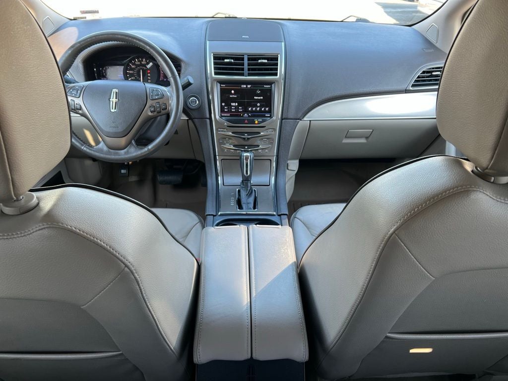2013 Lincoln MKX Base
