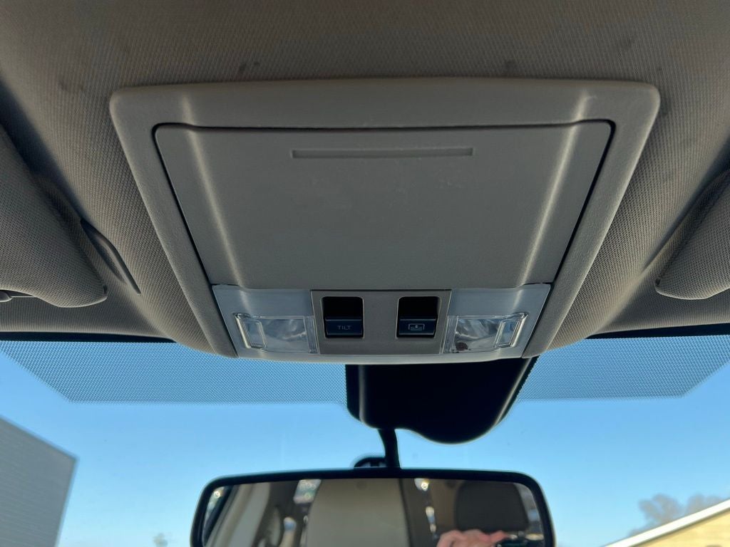 2013 Lincoln MKX Base