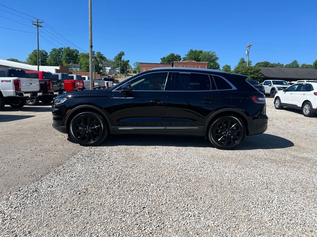 2022 Lincoln Nautilus Reserve