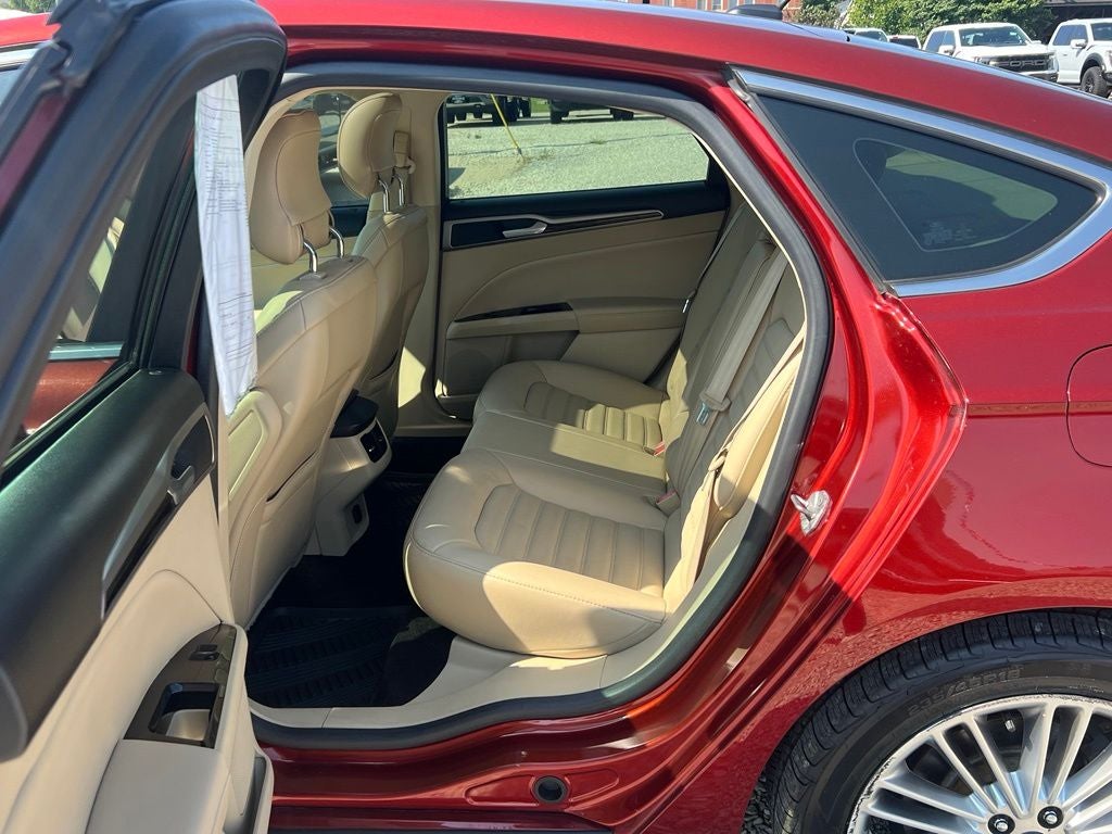 2014 Ford Fusion SE