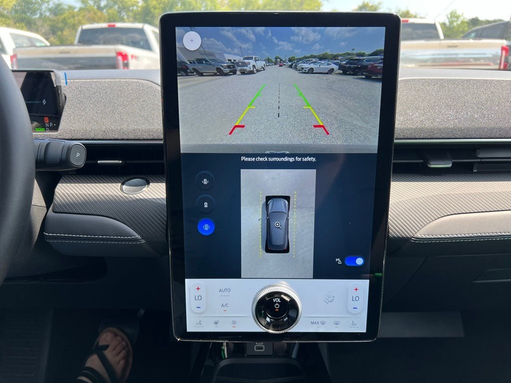 2025 Ford Mustang Mach-E Premium