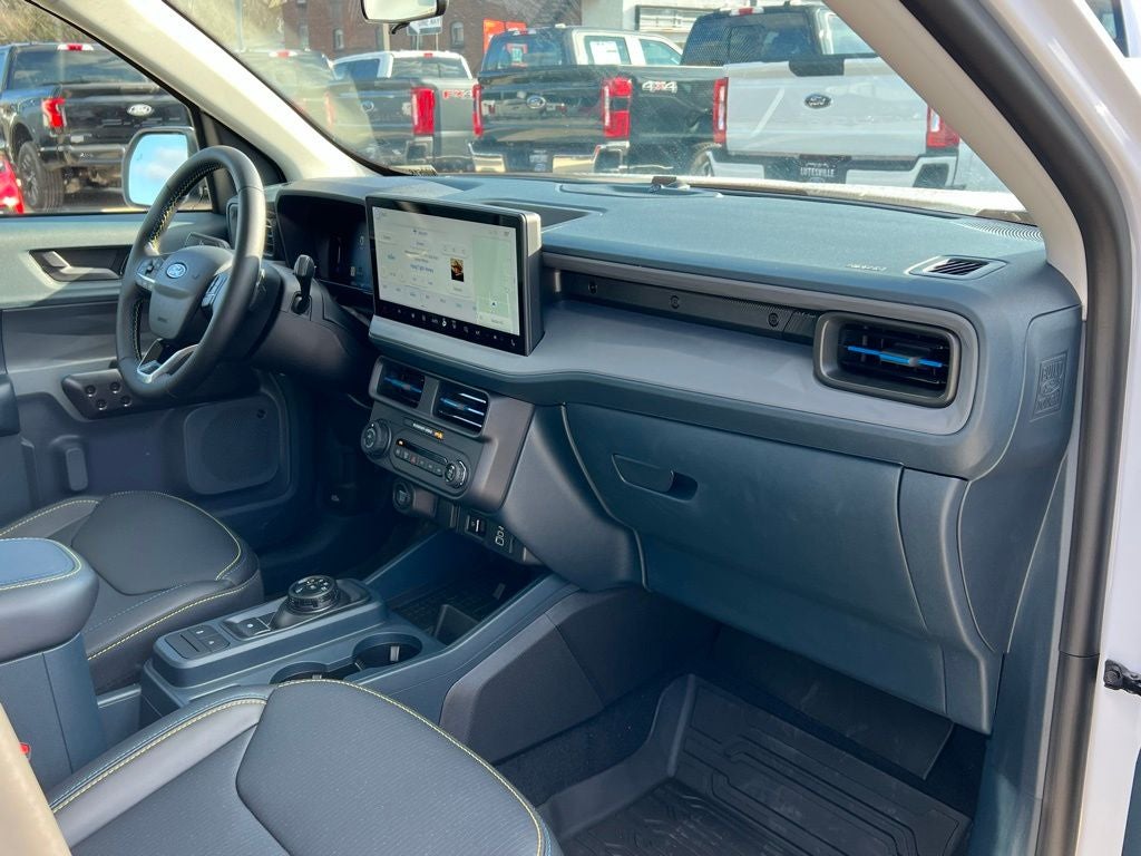 2025 Ford Maverick Lobo High