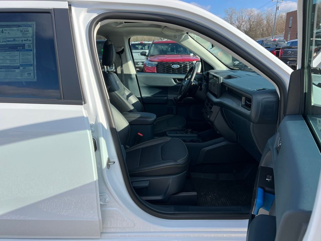 2025 Ford Maverick Lobo High