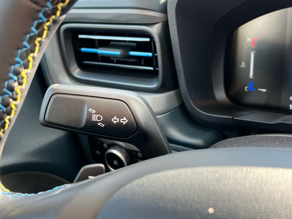 2025 Ford Maverick Lobo High