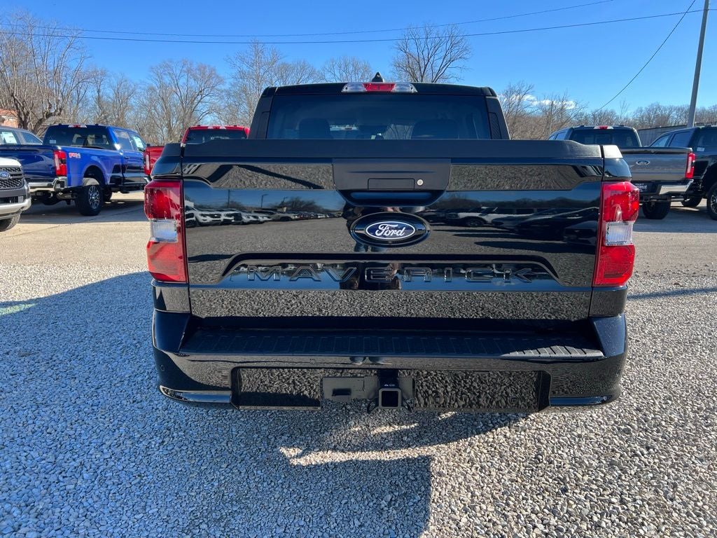 2026 Ford Maverick Lobo Standard